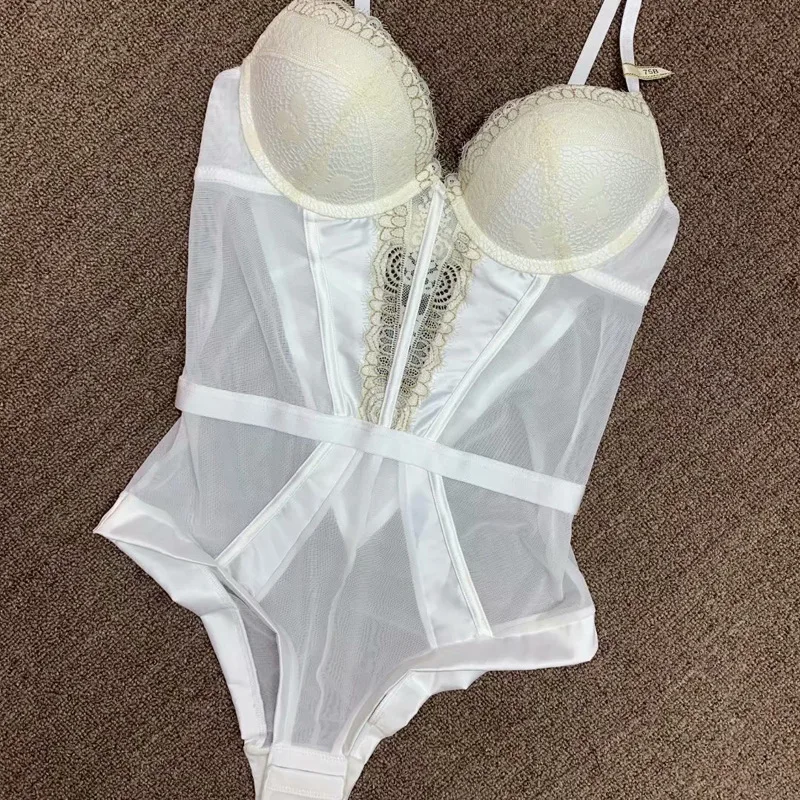 Irene Tinnie Lace Bodysuit Women 2020 Summer See Through Sexy Bodysuit Black Hollow Out Patchwork Mesh Body Mujer
Irene Tinnie Lace Bodysuit Women 2020 Summer See Through Sexy Bodysuit Black Hollow Out Patchwork Mesh Body Mujer