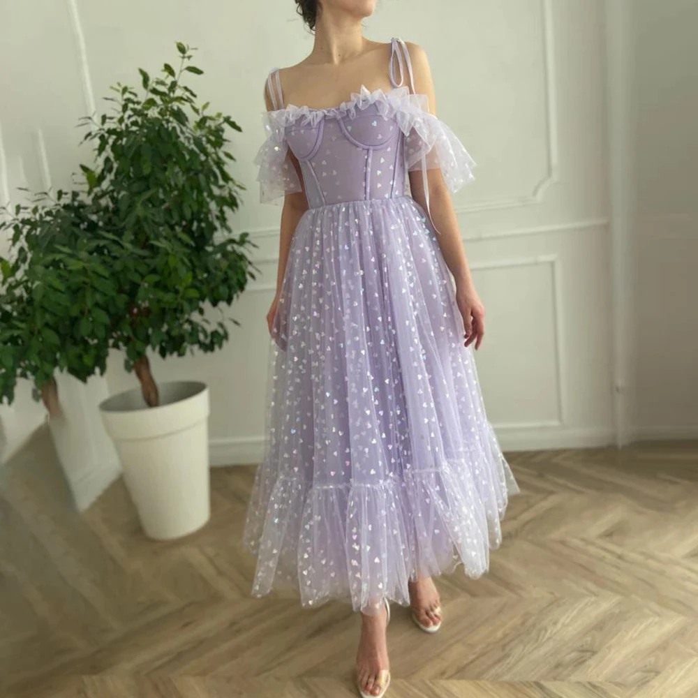 Lavender Short Prom Dresses 2021 Spaghetti Straps Ruffles Midi Evening Gowns Open Back Tea-Length Wedding Party Dresses
Lavender Short Prom Dresses 2021 Spaghetti Straps Ruffles Midi Evening Gowns Open Back Tea-Length Wedding Party Dresses