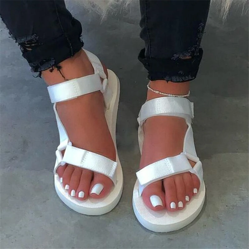 Ladies Outdoor Beach Slippers 2021 New Women Spring/Summer New Soft-Slip Non-Slip Sandals Foam Sole Durable Sandals
Ladies Outdoor Beach Slippers 2021 New Women Spring/Summer New Soft-Slip Non-Slip Sandals Foam Sole Durable Sandals