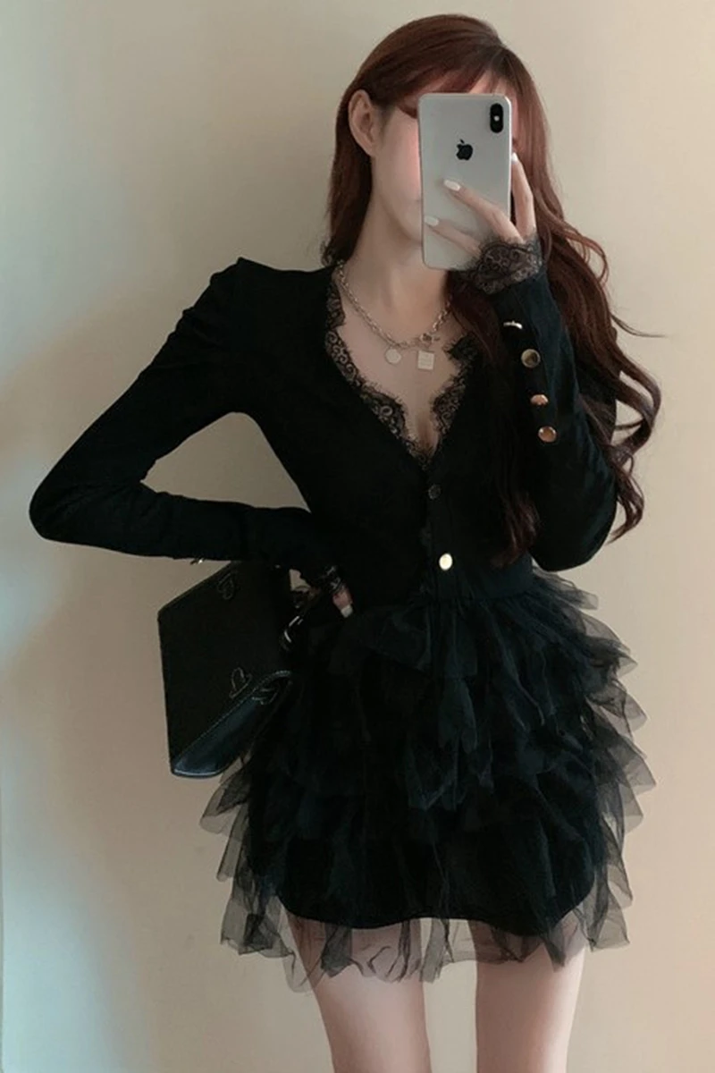 2021 Spring And Autumn New Sexy V-neck Cake Lace Dress Temperament, Waist Down And Slim, With Skirt For Women
2021 Spring And Autumn New Sexy V-neck Cake Lace Dress Temperament, Waist Down And Slim, With Skirt For Women