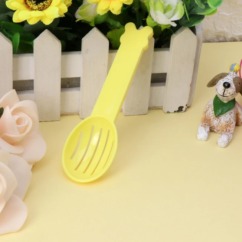 Hamster Pet Bath Spoon Small Animal Sand Spoon Hamster Guinea Pig Cleaning Tool
Hamster Pet Bath Spoon Small Animal Sand Spoon Hamster Guinea Pig Cleaning Tool