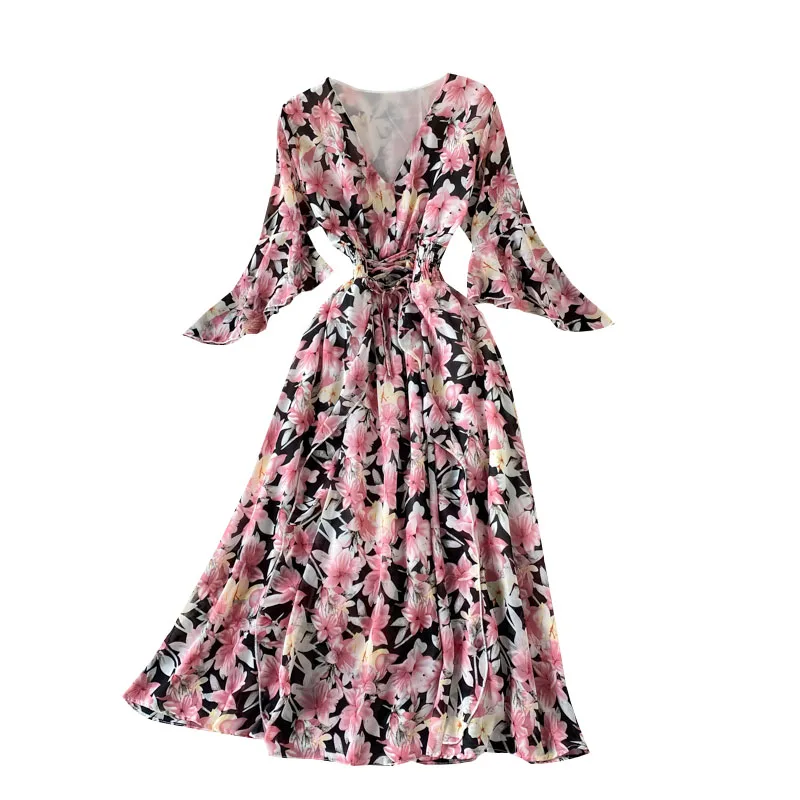 2021 New Women Seaside Holiday Beach Bohemian High Waist Super Fairy Fashion V-neck Trumpet Sleeve Summer Floral Dress
2021 New Women Seaside Holiday Beach Bohemian High Waist Super Fairy Fashion V-neck Trumpet Sleeve Summer Floral Dress