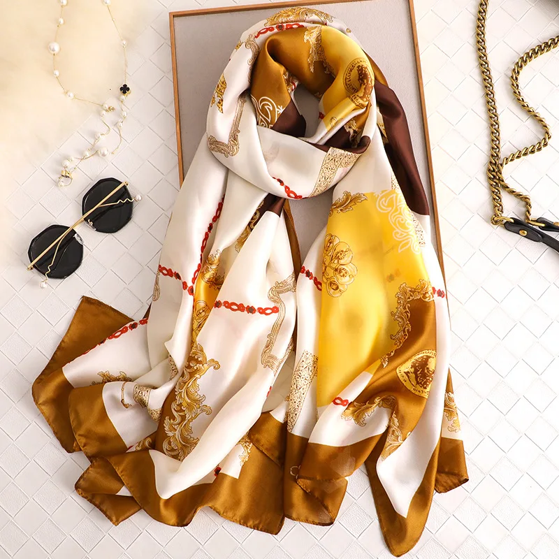 China 2019 new style women Popular beach silk fashion Autumn and winter nice chain scarves wraps hijab lady muffler print shawl
China 2019 new style women Popular beach silk fashion Autumn and winter nice chain scarves wraps hijab lady muffler print shawl