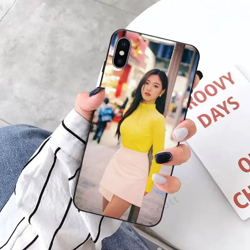 Carcass Best Loona Hyunjin YVES Phone Case for iPhone 11 12 mini pro XS MAX 8 7 6 6S Plus X 5S SE 2020 XR
Carcass Best Loona Hyunjin YVES Phone Case for iPhone 11 12 mini pro XS MAX 8 7 6 6S Plus X 5S SE 2020 XR
