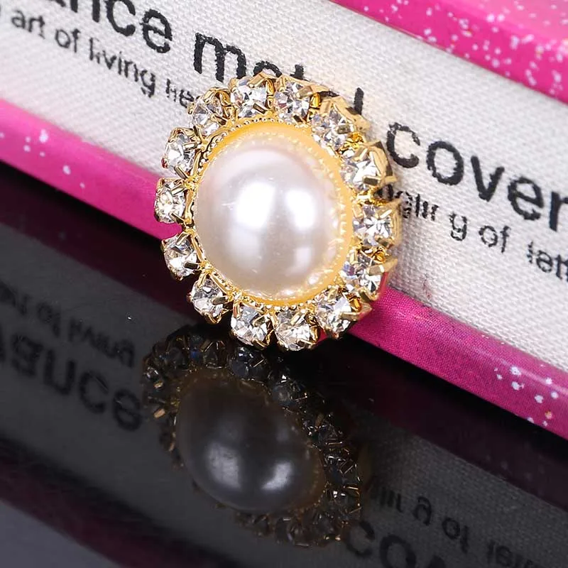 2019New 10Pcs Gold Round 18mm Rhinestones button for DIY hair accessories or phone case decoraiton DT06
2019New 10Pcs Gold Round 18mm Rhinestones button for DIY hair accessories or phone case decoraiton DT06