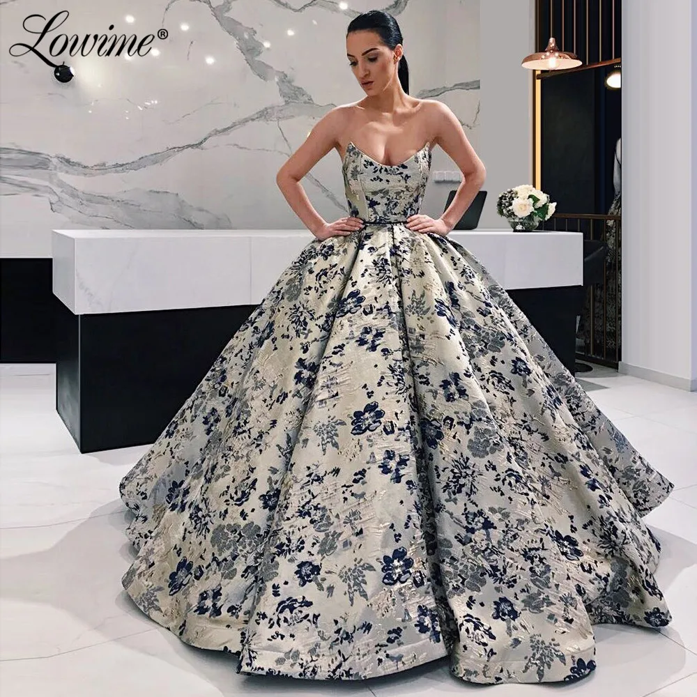 Vestido Strapless Prom Dresses A Line Dubai Evening Dress 2020 New Arrival Custom Pageant Party Gown Formal Dress Robe De Soiree
Vestido Strapless Prom Dresses A Line Dubai Evening Dress 2020 New Arrival Custom Pageant Party Gown Formal Dress Robe De Soiree