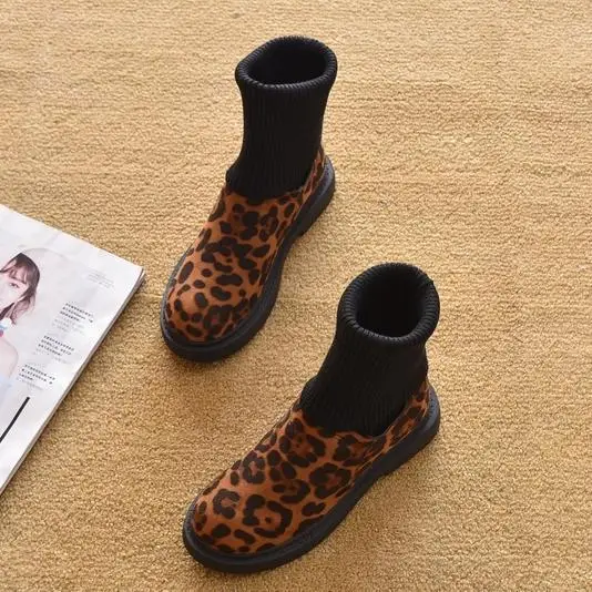 Shoes Short Snow Boots Ankle-Style Shoes Woman Spring and Autumn Flat Heel Ankle Boots Leopard Socks Flat Women's Platform
Shoes Short Snow Boots Ankle-Style Shoes Woman Spring and Autumn Flat Heel Ankle Boots Leopard Socks Flat Women's Platform