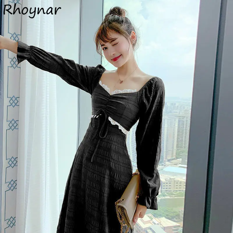 Long Sleeve Dress Women Lace Patchwork V-neck Fashion New All-match Temperament Elegant Cozy Leisure Female French Vestido Ins
Long Sleeve Dress Women Lace Patchwork V-neck Fashion New All-match Temperament Elegant Cozy Leisure Female French Vestido Ins