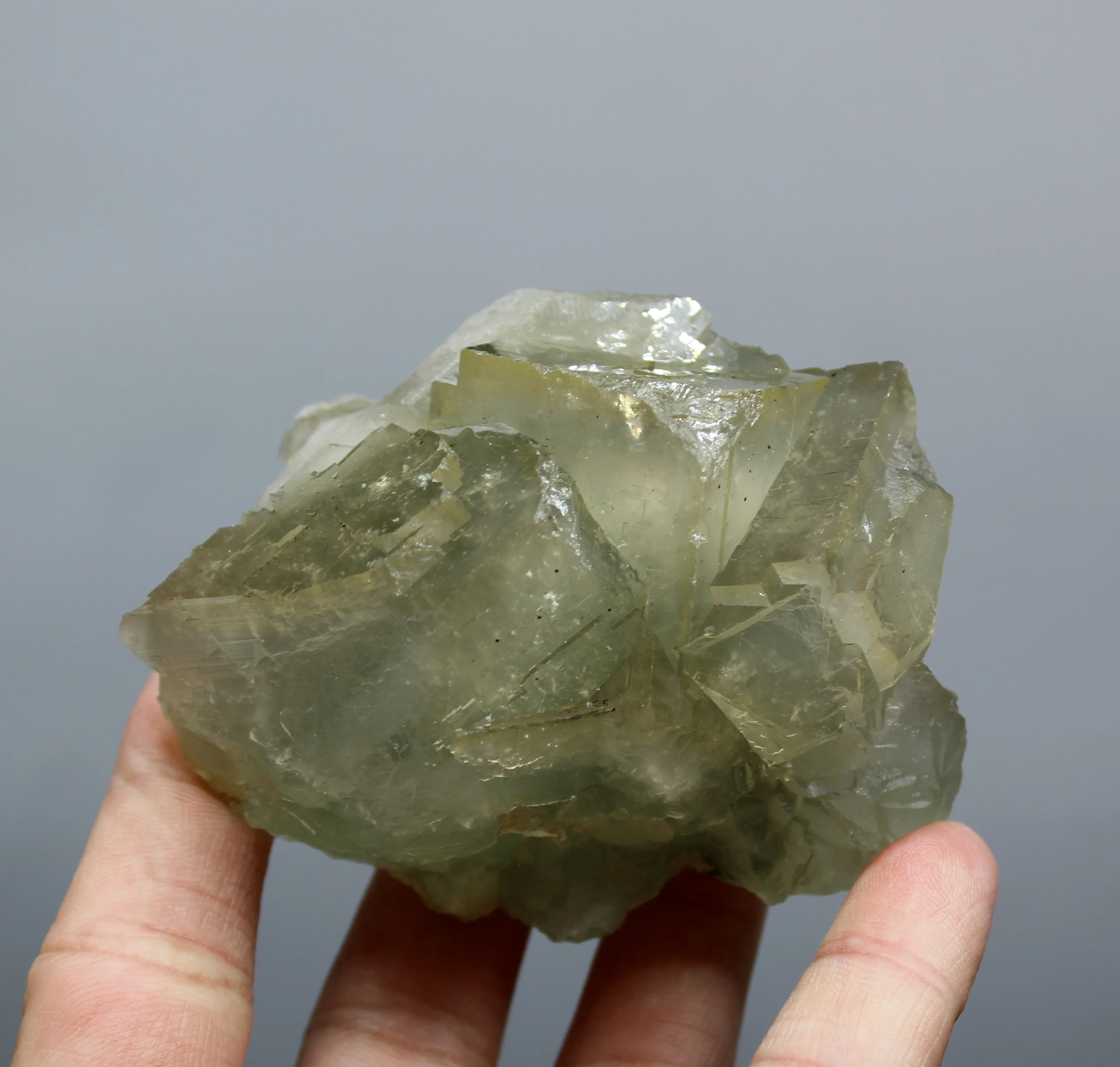 278g Natural fluorite Cluster mineral specimens Stones and crystals Healing crystal
278g Natural fluorite Cluster mineral specimens Stones and crystals Healing crystal