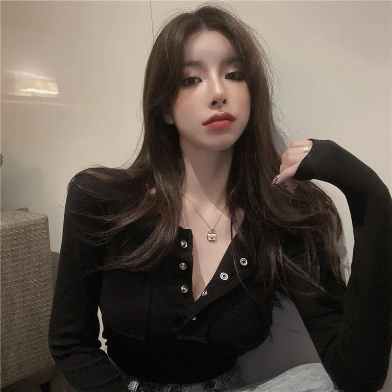 Long Sleeved T-shirt Women's Autumn V-neck Slim Fit Sexy Foreign Style with Short Scheming Bottomed Shirt Top Fashion Z299
Long Sleeved T-shirt Women's Autumn V-neck Slim Fit Sexy Foreign Style with Short Scheming Bottomed Shirt Top Fashion Z299