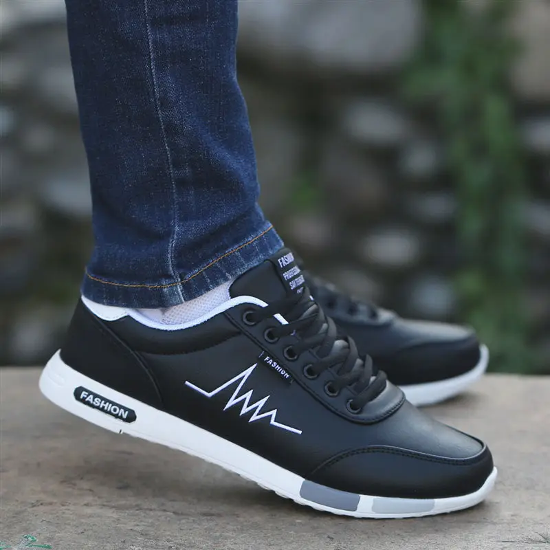 Men's shoes odor-proof breathable canvas board shoes men's sports casual cloth shoes Korean version of the tide shoes
Men's shoes odor-proof breathable canvas board shoes men's sports casual cloth shoes Korean version of the tide shoes