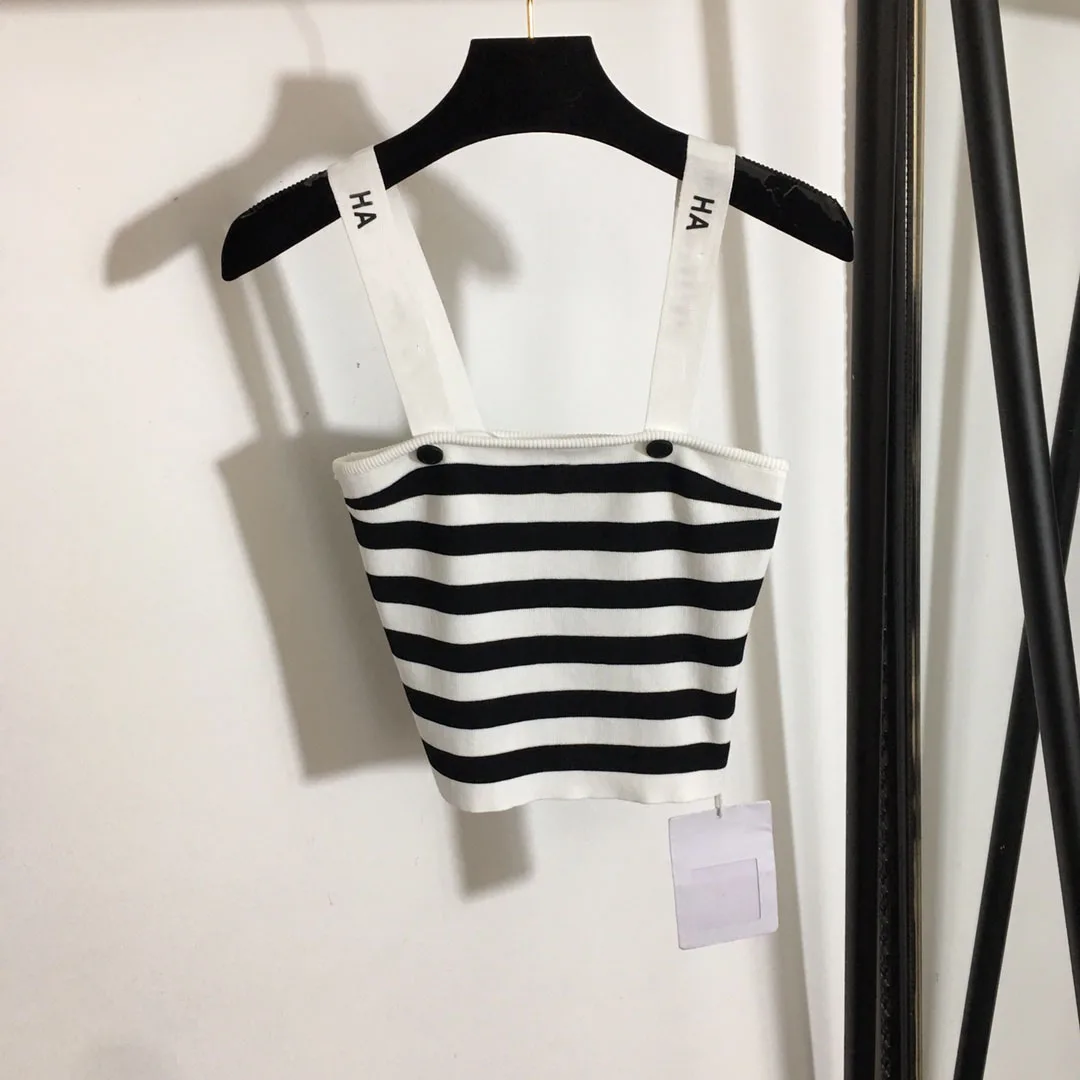 3438 Luxury Designer Summer Womens Knitted Top Sexy Solid Striped Camisole Cool Streetwear High Street Female Casual Tank Tops
3438 Luxury Designer Summer Womens Knitted Top Sexy Solid Striped Camisole Cool Streetwear High Street Female Casual Tank Tops