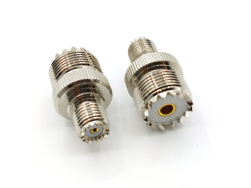 1 шт. латунь SO239 Mini UHF Женский Джек Прямой коннектор RF коаксиальный адаптер 50ohm
1 шт. латунь SO239 Mini UHF Женский Джек Прямой коннектор RF коаксиальный адаптер 50ohm