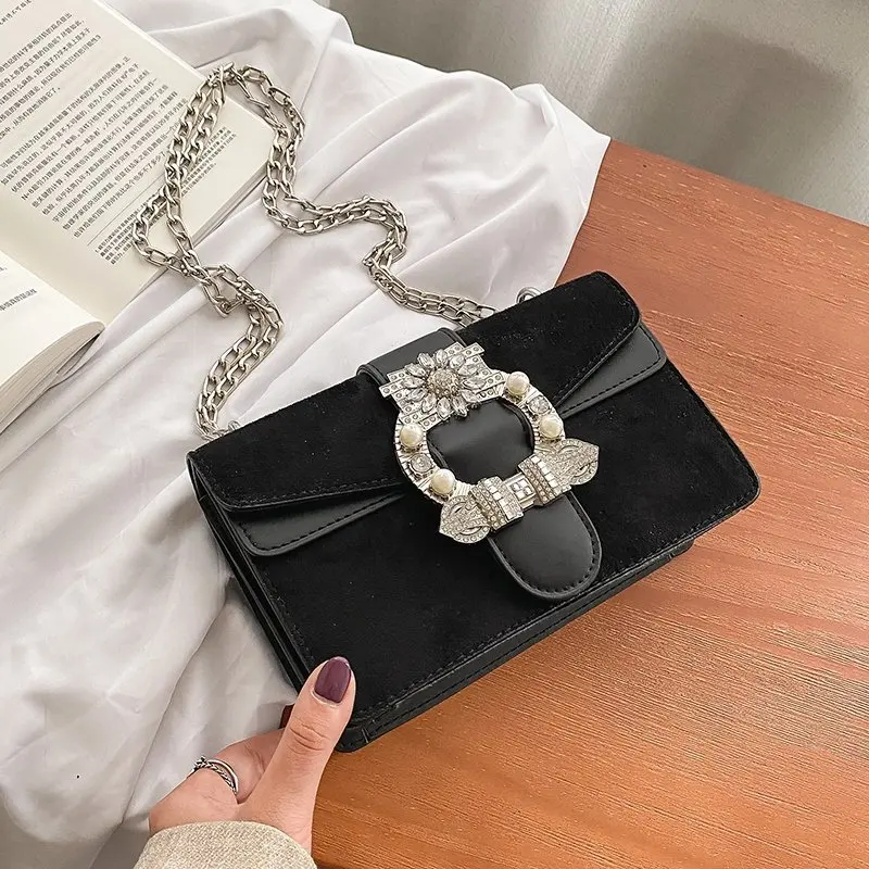 2021 European Fashion Female Square Bag New Quality PU Leather Women's Designer Handbag Lock Chain Shoulder Messenger Bags
2021 European Fashion Female Square Bag New Quality PU Leather Women's Designer Handbag Lock Chain Shoulder Messenger Bags