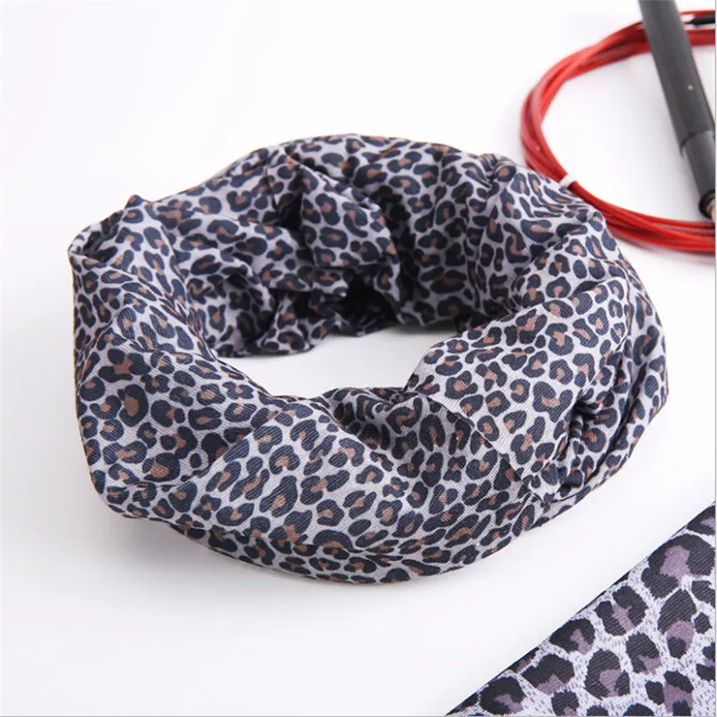 Outdoor Sport Hiking Scarves 4 Style Unisex Hiking Magic Scarf Seamless Bandana Riding Sweat Absorption Elasticity Sunscreen New
Outdoor Sport Hiking Scarves 4 Style Unisex Hiking Magic Scarf Seamless Bandana Riding Sweat Absorption Elasticity Sunscreen New