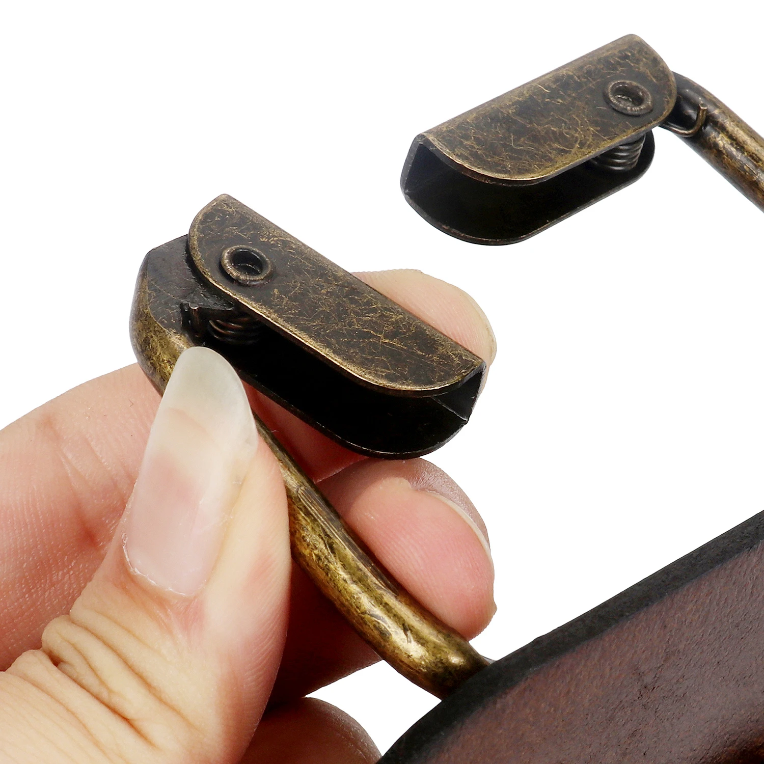 Tourbon Hunting Genuine Leather Swinging Spring Loaded Swivel Hammer Holder Tools Holster Heavy Duty Steel Loop Carrier for Belt
Tourbon Hunting Genuine Leather Swinging Spring Loaded Swivel Hammer Holder Tools Holster Heavy Duty Steel Loop Carrier for Belt