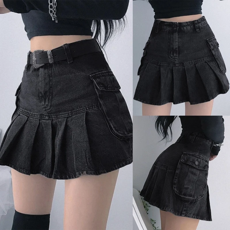 Goth High Waist Jean Skirts Aesthetics Black Denim Pleated Skirts with Big Pockets Punk Style Girl Outfits
Goth High Waist Jean Skirts Aesthetics Black Denim Pleated Skirts with Big Pockets Punk Style Girl Outfits