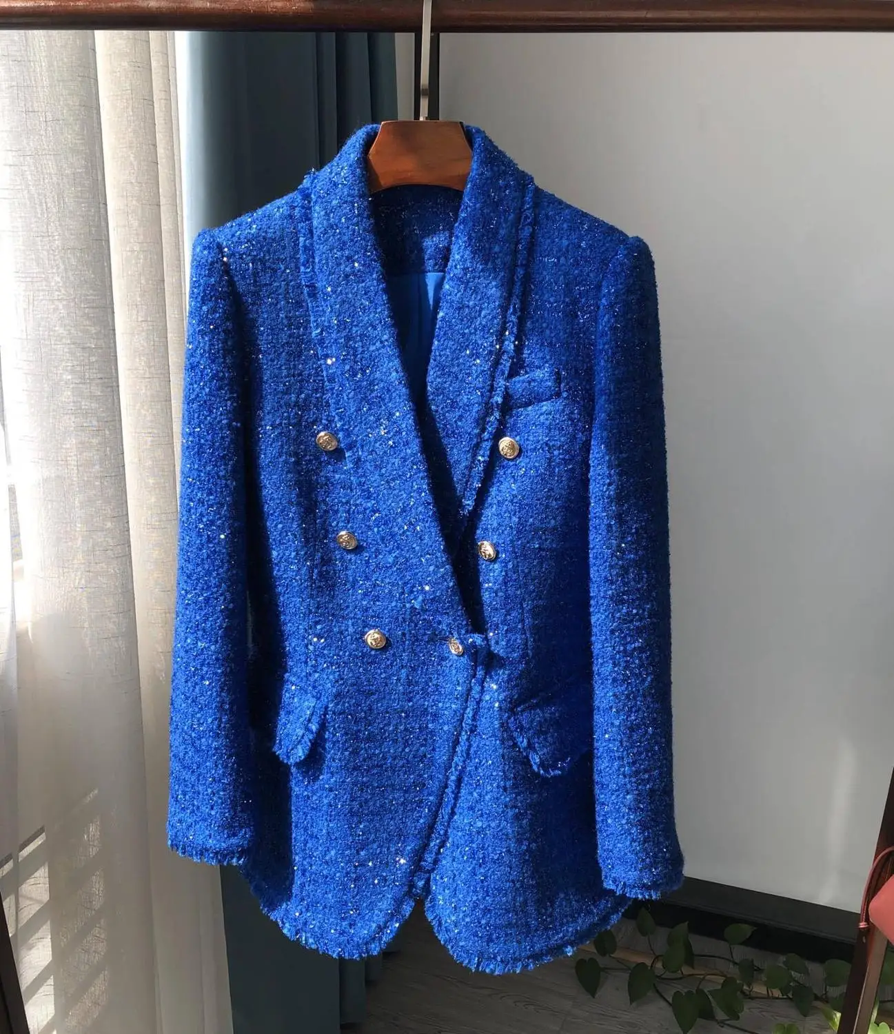 Brand Fashion Women High Luxury Autumn Vintage Elegant sWool Tweed Midi Suit Blazer Coat
Brand Fashion Women High Luxury Autumn Vintage Elegant sWool Tweed Midi Suit Blazer Coat