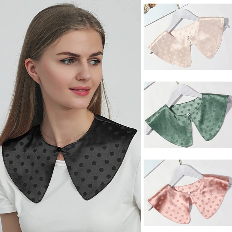 

False Collar in Sweet Fresh Style Mini Cape Must-Have Shoulder Accessories Detachable Collar with Fixing Button .