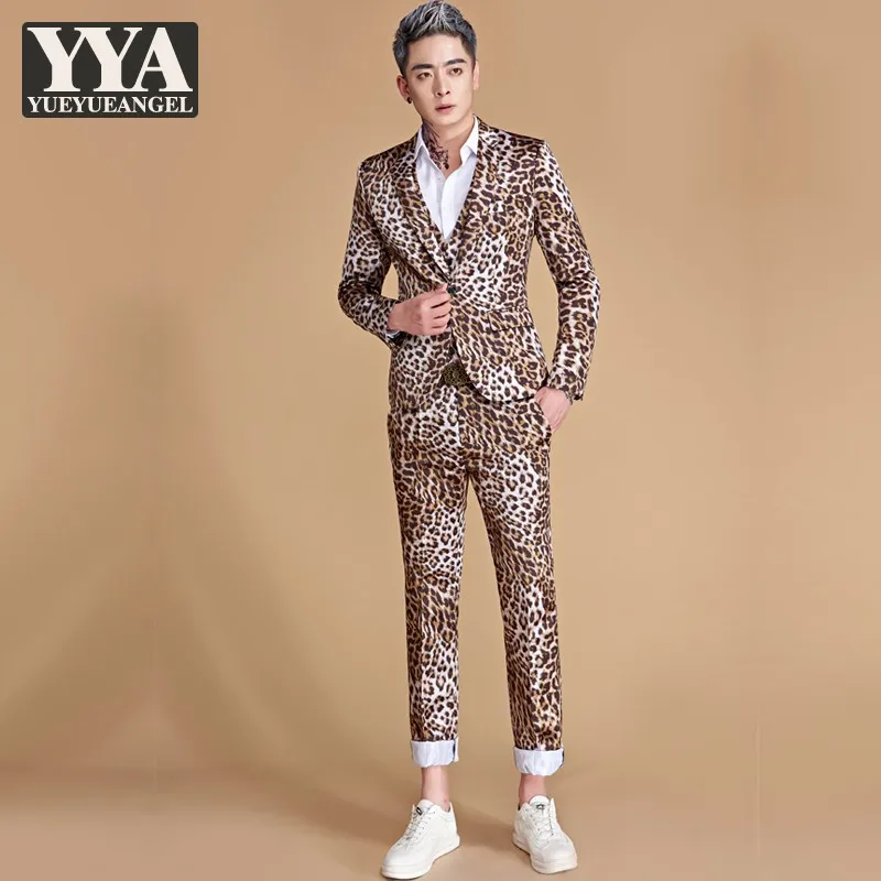 Nightclub DJ Leopard Printed Men Suit Set Casual Slim Fit blazer Skinny Pencil Pants Fashionable streetwear Male Two Piece Suits
Nightclub DJ Leopard Printed Men Suit Set Casual Slim Fit blazer Skinny Pencil Pants Fashionable streetwear Male Two Piece Suits