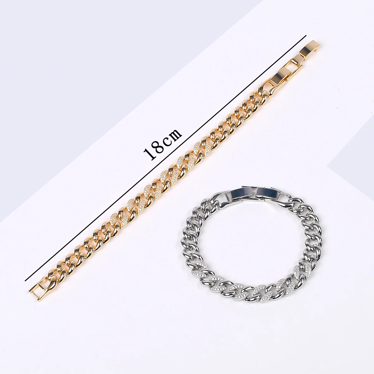 2021 Korean Luxury New Zircon Bracelet Chunky Chain Deasign Micro-inlaid Zircon Buckle Bracelet & Bangle Women Jewelry Accessory
2021 Korean Luxury New Zircon Bracelet Chunky Chain Deasign Micro-inlaid Zircon Buckle Bracelet & Bangle Women Jewelry Accessory