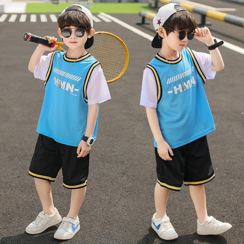 Children's basketball clothing suit 2021 boys kindergarten baby performance clothing elementary school training basketball
Children's basketball clothing suit 2021 boys kindergarten baby performance clothing elementary school training basketball