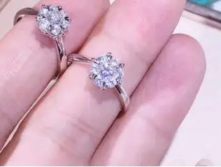 YTF204 925silver Classic Enaagement Ring White Cubic Zircon Female Women Weding Band Rings Jewelry
YTF204 925silver Classic Enaagement Ring White Cubic Zircon Female Women Weding Band Rings Jewelry