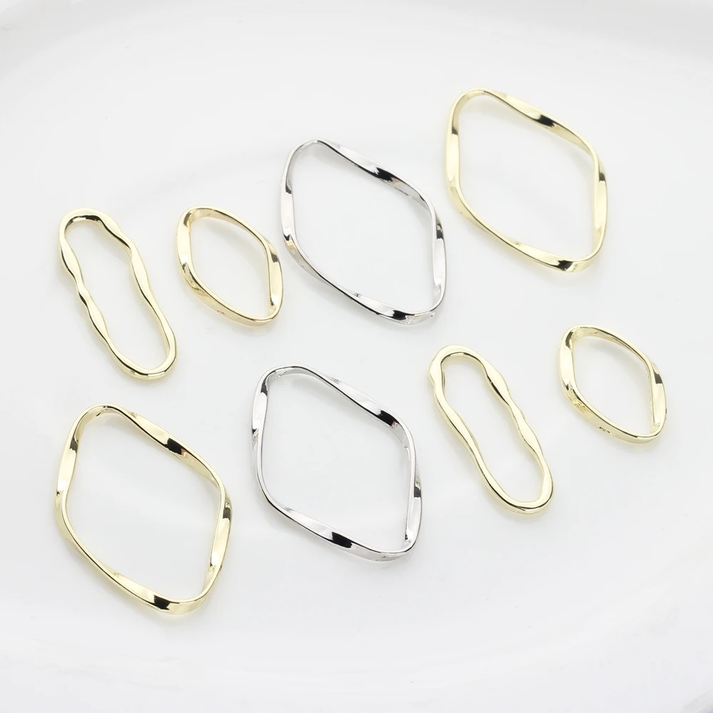 10pcs /lot Zinc Alloy Oval geometry Charms Circle Twisted Connector For DIY Fashion Pendant Jewelry Making Accessories
10pcs /lot Zinc Alloy Oval geometry Charms Circle Twisted Connector For DIY Fashion Pendant Jewelry Making Accessories