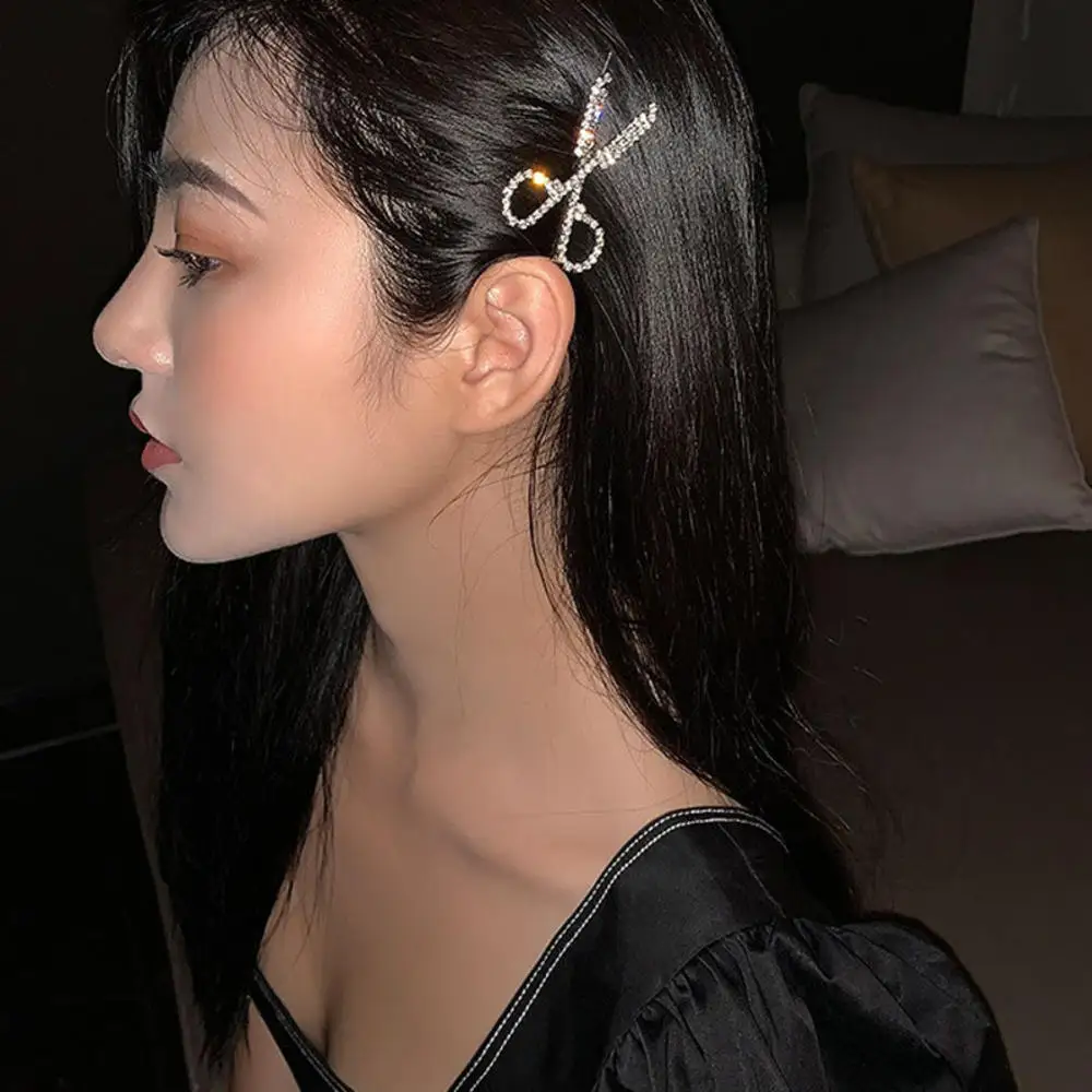 Fashion Scissors Shape Women Lady Girls Hair Clip Hair Barrette Delicate Hair Pin Hair Barrette Hair Accessories Decorations
Fashion Scissors Shape Women Lady Girls Hair Clip Hair Barrette Delicate Hair Pin Hair Barrette Hair Accessories Decorations