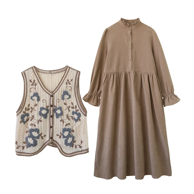 PERHAPS U Autumn Winter Vintage Midi Dress Floral Embroidery Vest Stand Neck Corduroy Long Sleeve Dress Black Red Khaki D3076
PERHAPS U Autumn Winter Vintage Midi Dress Floral Embroidery Vest Stand Neck Corduroy Long Sleeve Dress Black Red Khaki D3076