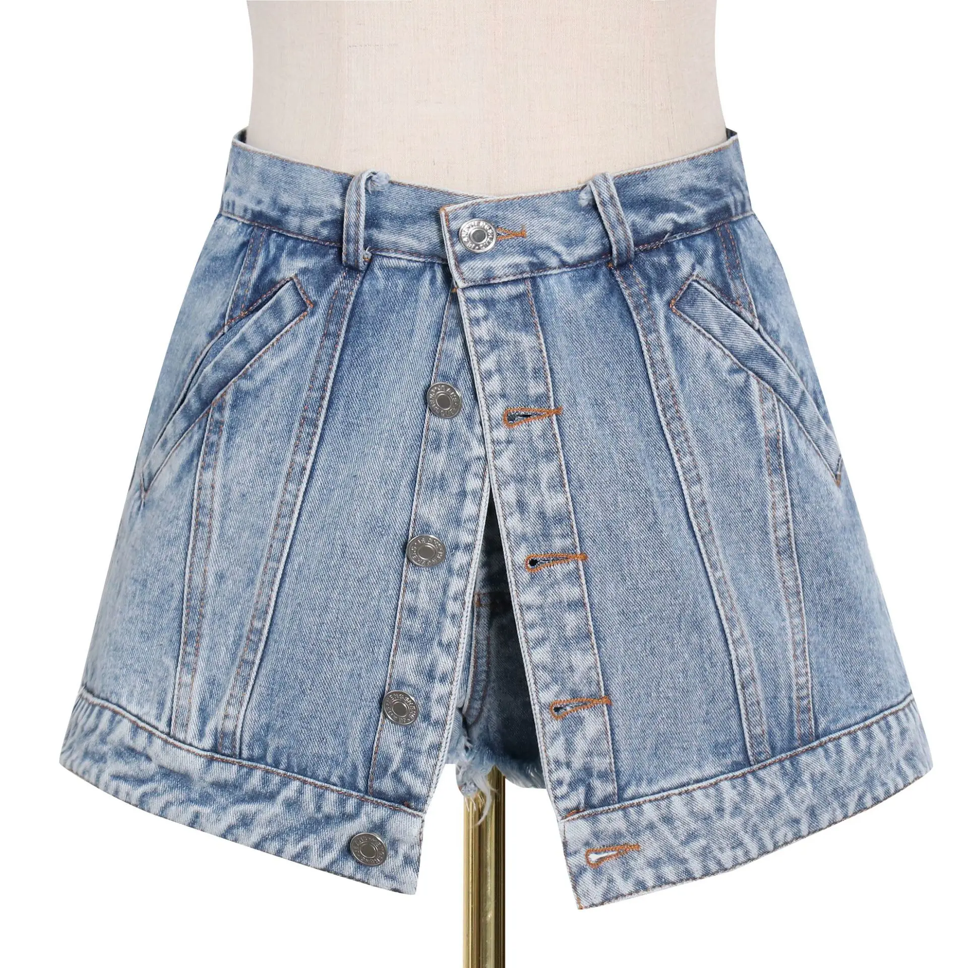 High waist single-breasted stitching jeans wool trimmed straight shorts culottes women's 28364
High waist single-breasted stitching jeans wool trimmed straight shorts culottes women's 28364
