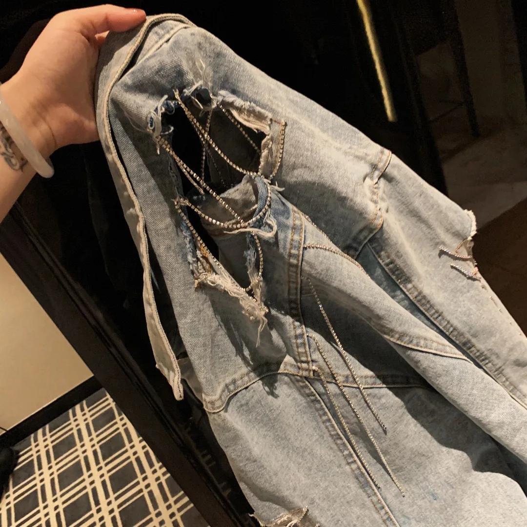 Overweight worker light drill chain broken hole Denim Jacket Women's autumn new loose top long sleeve retro jacket fashion
Overweight worker light drill chain broken hole Denim Jacket Women's autumn new loose top long sleeve retro jacket fashion