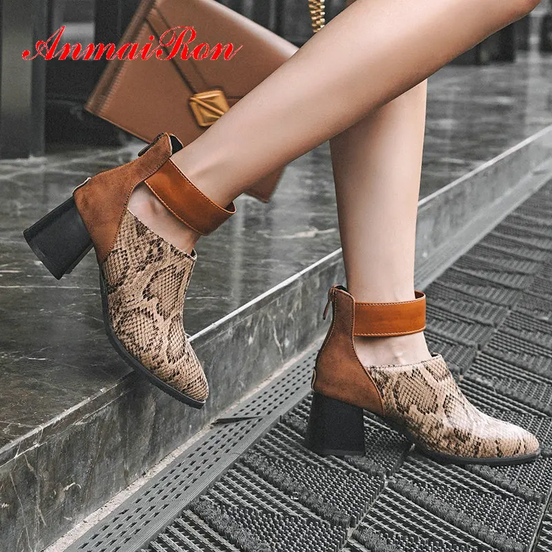 ANMAIRON 2019 Womens Boots PU Zip Pointed Toe Ankle Boots for Women Square Heel Animal Prints Winter Women Shoes Size 34-43
ANMAIRON 2019 Womens Boots PU Zip Pointed Toe Ankle Boots for Women Square Heel Animal Prints Winter Women Shoes Size 34-43