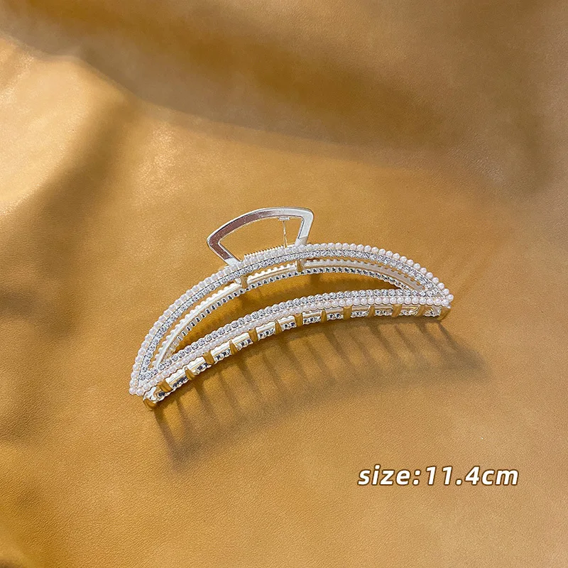 Women Elegant Hair Claw Crystal Pearl Hollow Geometric Big Metal Vintage Clip Headband Hairpins Barrette Hair Styling Accessorie
Women Elegant Hair Claw Crystal Pearl Hollow Geometric Big Metal Vintage Clip Headband Hairpins Barrette Hair Styling Accessorie