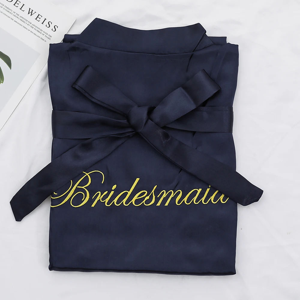 Sexy Bride Bridesmaid Wedding Robe Women Satin Kimono Bathrobe Gown Nightgown Sleepwear With Belt Plus Size 3XL Home Dressing
Sexy Bride Bridesmaid Wedding Robe Women Satin Kimono Bathrobe Gown Nightgown Sleepwear With Belt Plus Size 3XL Home Dressing