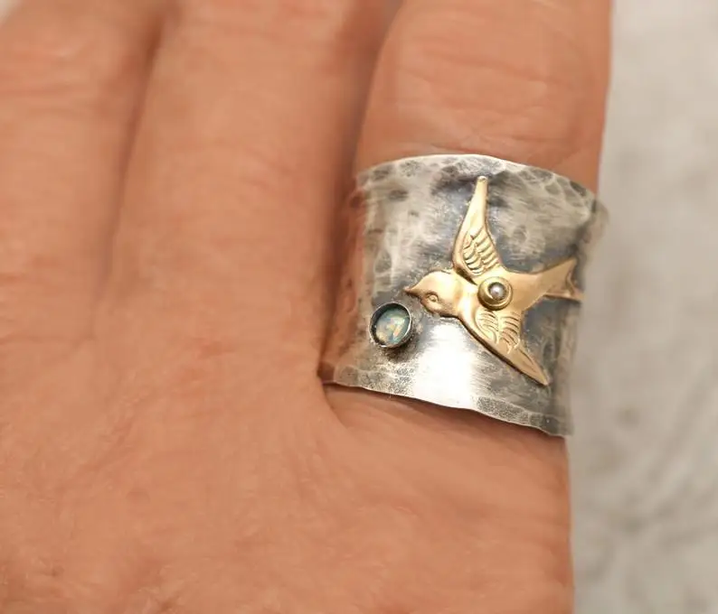 Vintage Female Bird Big Ring Classic Gold Silver Color Engagement Ring Luxury Bride Round Stone Wedding Rings For Women
Vintage Female Bird Big Ring Classic Gold Silver Color Engagement Ring Luxury Bride Round Stone Wedding Rings For Women
