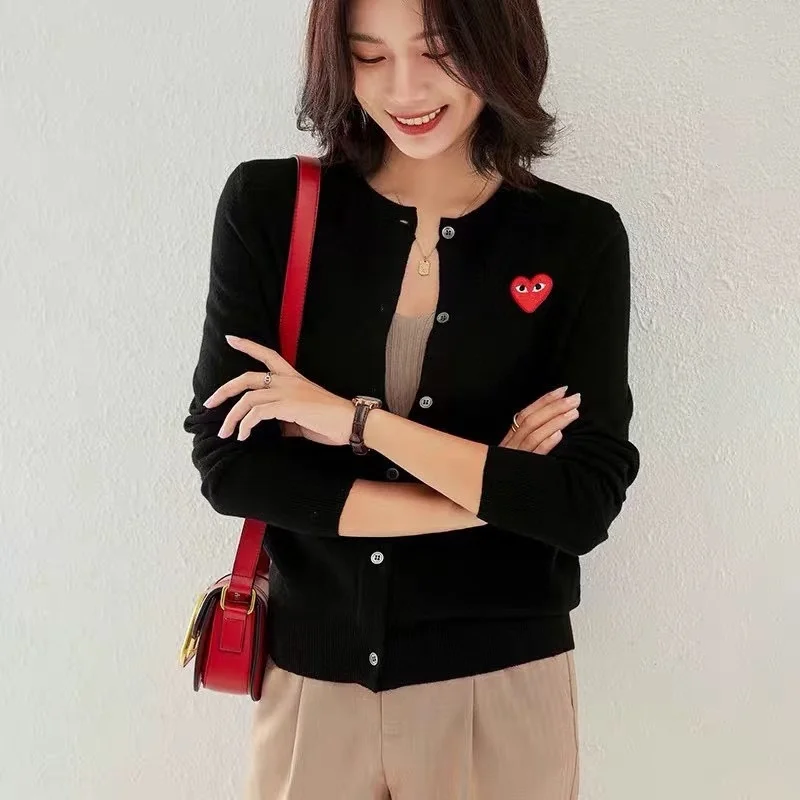 Женский вязаный кардиган с длинным рукавом, черный кашемировый свитер с длинным рукавом
Женский вязаный кардиган с длинным рукавом, черный кашемировый свитер с длинным рукавом