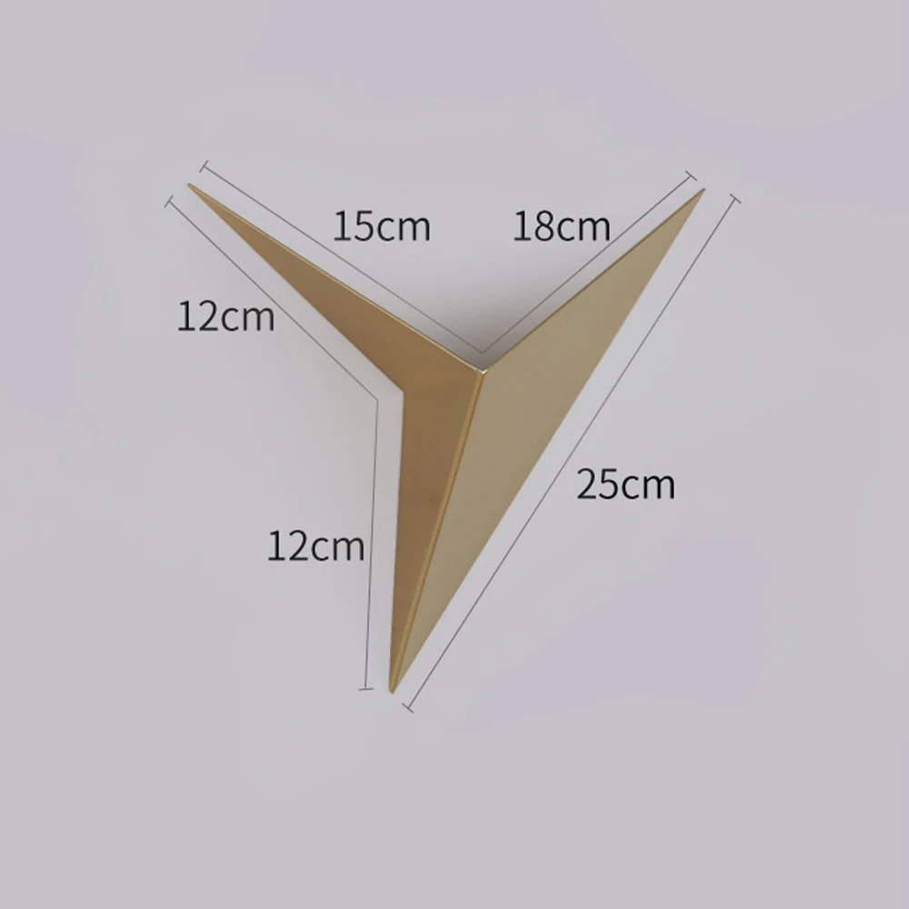 Настенный светильник DBF LED 3Вт белый/черный/золотой
Настенный светильник DBF LED 3Вт белый/черный/золотой