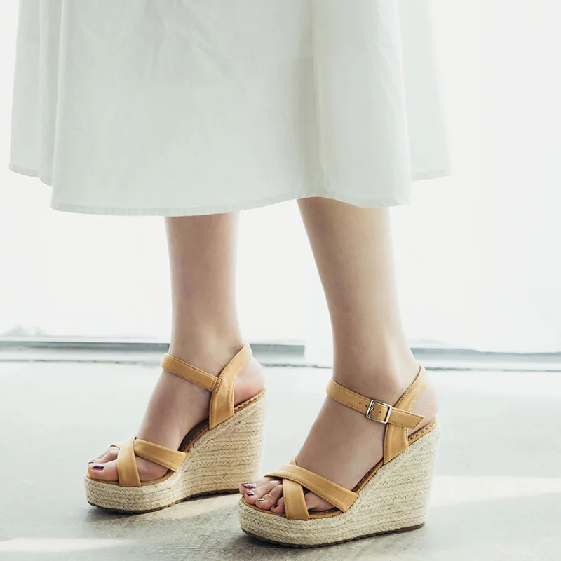 Замшевые сандалии для женщин летние туфли Сандалии на платформе с ремешками