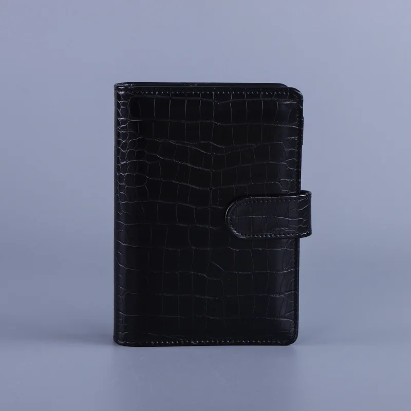 Кожаная обложка для блокнота Macaroon крокодиловый узор
Кожаная обложка для блокнота Macaroon крокодиловый узор