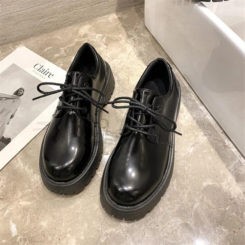 Women Shoes Sneakers Female Ladies 2020 Fashion Luxury Brand Pu Leather Platform Sneakers Casual Designer Shoes for Women
Women Shoes Sneakers Female Ladies 2020 Fashion Luxury Brand Pu Leather Platform Sneakers Casual Designer Shoes for Women