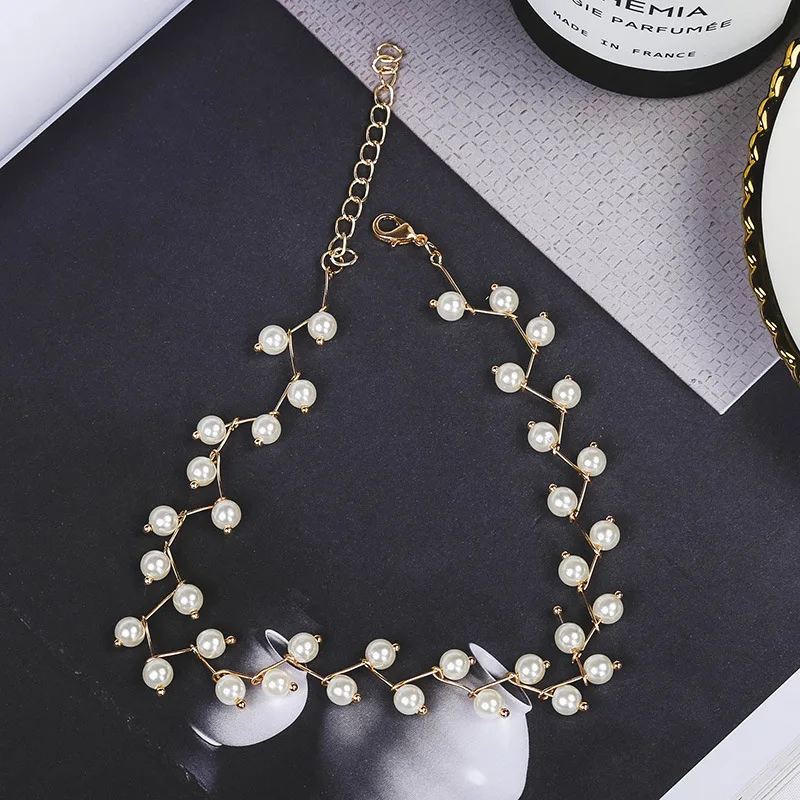 New Metal Chain Beaded Pendant Necklace Gold Irregular Necklace Wild Inlaid Pearl Simple Gift Girl Jewelry
New Metal Chain Beaded Pendant Necklace Gold Irregular Necklace Wild Inlaid Pearl Simple Gift Girl Jewelry