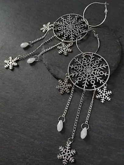 Snowflake Hoops Earrings, Festive Earrings, Christmas Earrings, Snowflake Jewellery, Winter Themed Jewellery
Snowflake Hoops Earrings, Festive Earrings, Christmas Earrings, Snowflake Jewellery, Winter Themed Jewellery