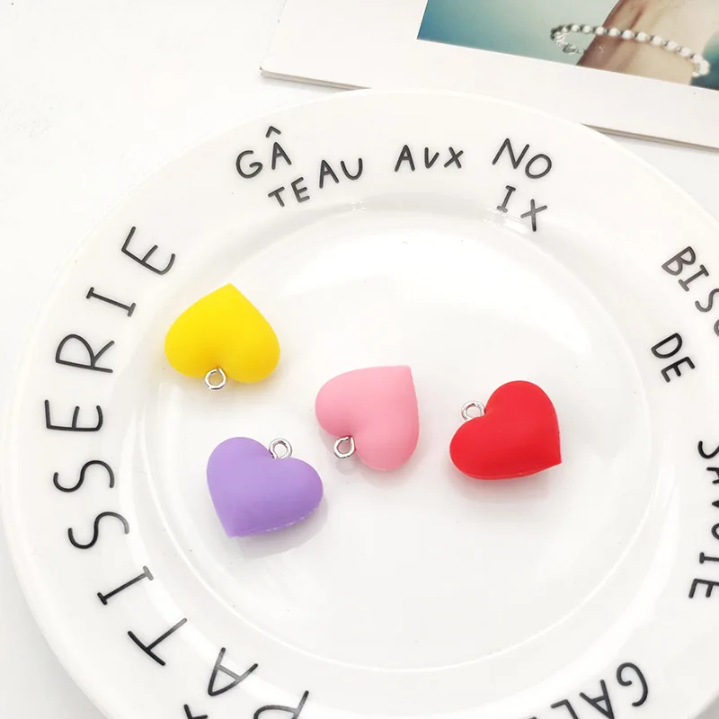 10Pcs/Pack New Three-dimensional Rubber Heart-shaped Earrings Jewelry Pendant DIY Simple Girly Temperament Campus Style
10Pcs/Pack New Three-dimensional Rubber Heart-shaped Earrings Jewelry Pendant DIY Simple Girly Temperament Campus Style