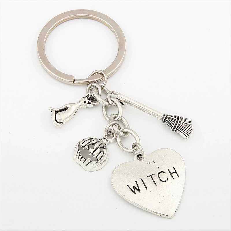 

1pc Halloween Day Pumpkin Keyring Witchy Keychain Cat Key Chains Gothic Broomstick Charms Gift For Witch Lover Jewlery E1645