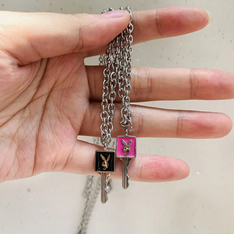 Fashion Black Key Pendant Necklace for Women Harajuku Rabbit Head Chain On The Neck Couple Necklaces Gifts To Girl Cute Jewelry
Fashion Black Key Pendant Necklace for Women Harajuku Rabbit Head Chain On The Neck Couple Necklaces Gifts To Girl Cute Jewelry