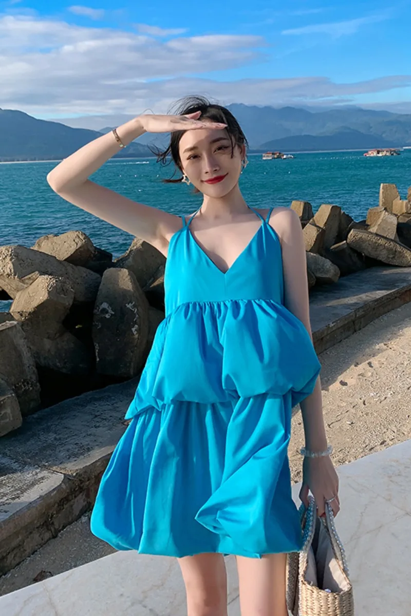Summer 2021 new photo wear seaside holiday beach skirt small blue suspender dress
Summer 2021 new photo wear seaside holiday beach skirt small blue suspender dress