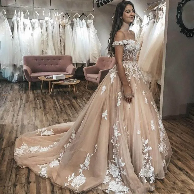 

Elegant Off Shoulder Champagne Wedding Dresses Ivory Appliques robe mariage Illusion vestido de novia Chapel Train Bridal Gowns