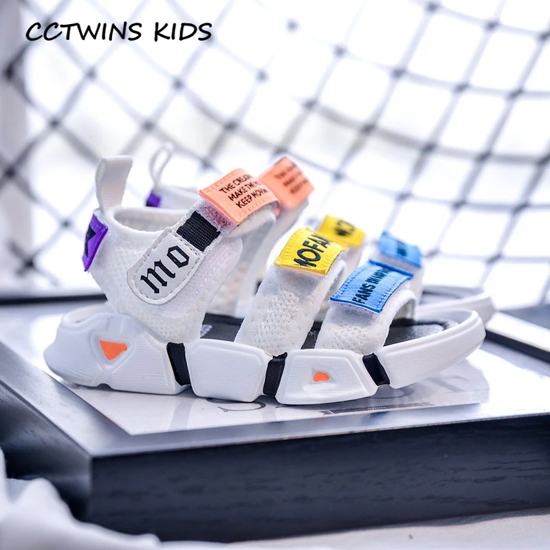CCTWINS Kids Shoes 2020 Summer Baby Boys Fashion Casual Shoes Girls Brand Beach Sandals Toddler Black Soft Flat Toddlers BS442 
CCTWINS Kids Shoes 2020 Summer Baby Boys Fashion Casual Shoes Girls Brand Beach Sandals Toddler Black Soft Flat Toddlers BS442