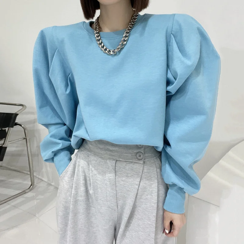 Korean Chic Autumn and Winter Soft Skin White Round Neck Pullover Loose Casual Bubble Sleeve Warm Plush Women's Sweater
Korean Chic Autumn and Winter Soft Skin White Round Neck Pullover Loose Casual Bubble Sleeve Warm Plush Women's Sweater